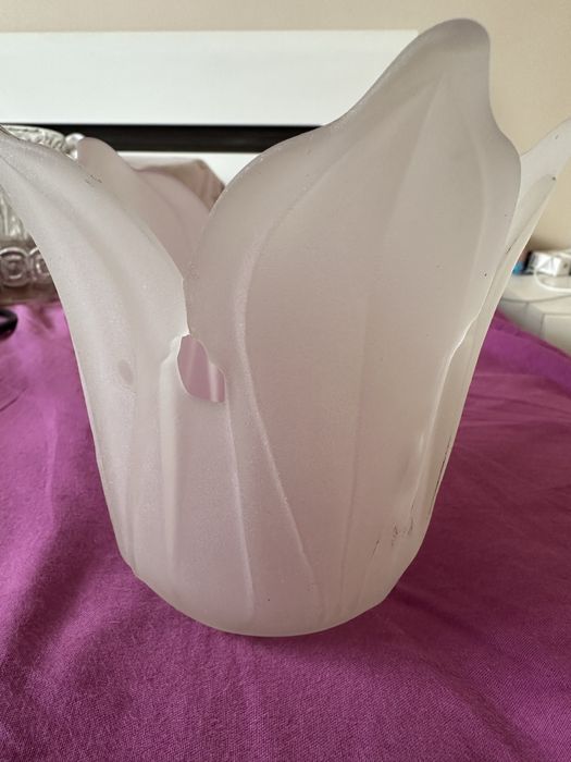 Продавам стъкла за лампи