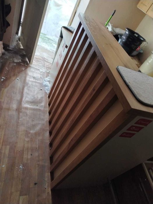 Продам стелажи и шкафы