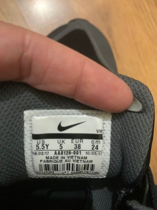 Дамски маратонки Nike