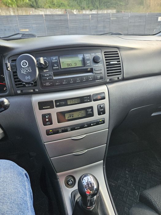 Toyota corolla  1.4 benzina