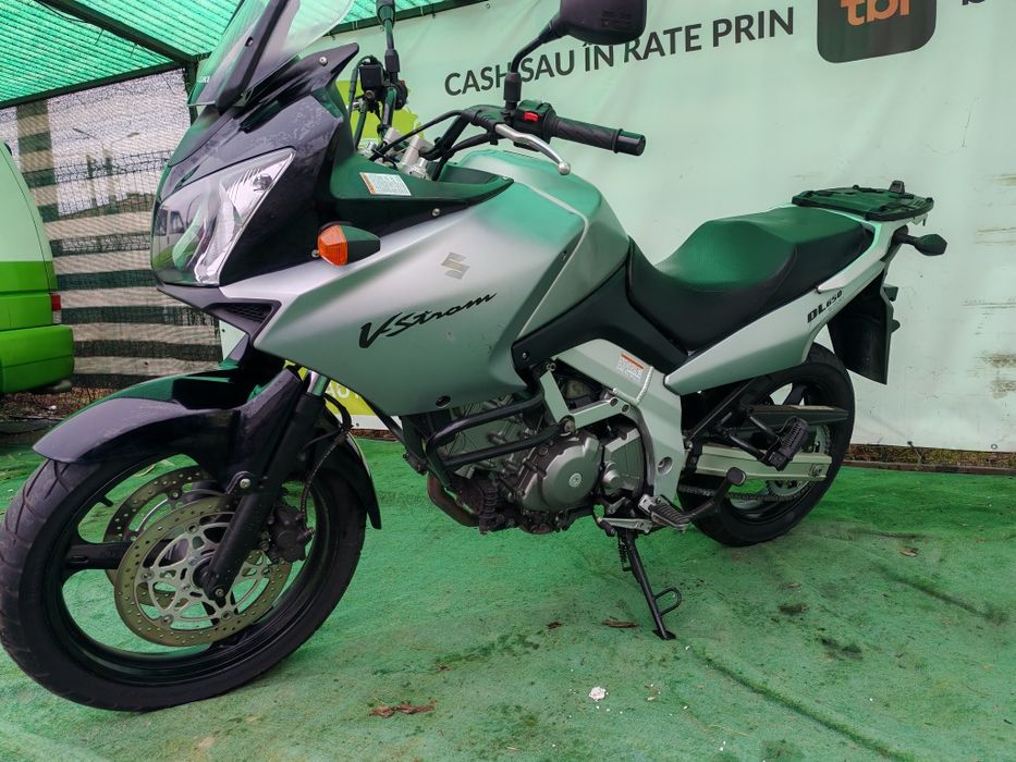 Suzuki V strom DL 650 2004 cash sau rate