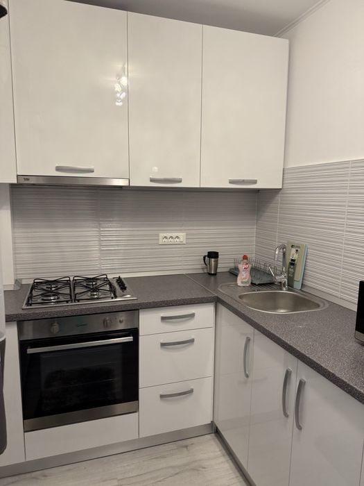 Inchiriez garsoniera 37 m 2, Vitan , boiler, aer conditionat