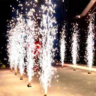 Красная дорожка на прокат (качественный материал,чистая)