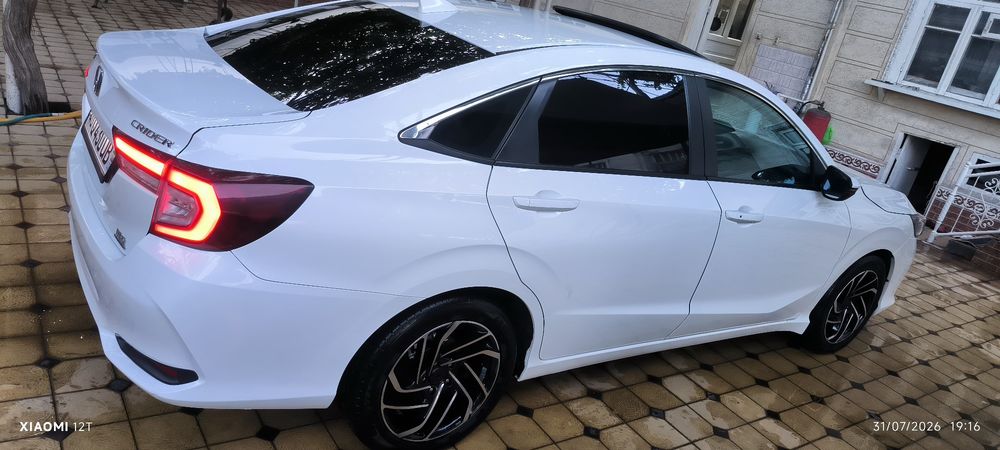 Yaxshilab oʻqing Honda gredir 2023 yili 48000 yurgan