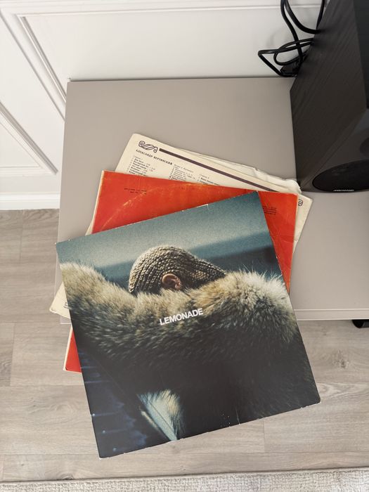 Виниловый проигрователь Pro-Ject Primary E Phono