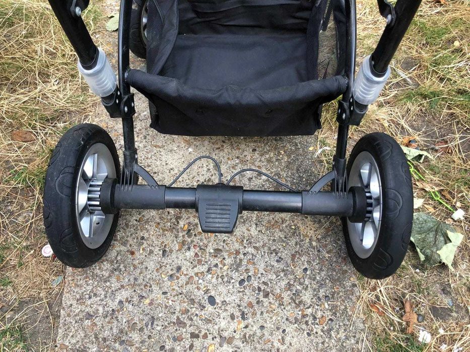 Carucior 3 in 1 pentru tripleti BabyActive Trippy Maro/Bej