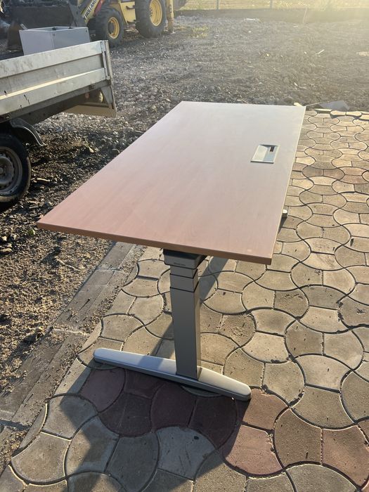 Masa birou electrica reglare pe inaltime