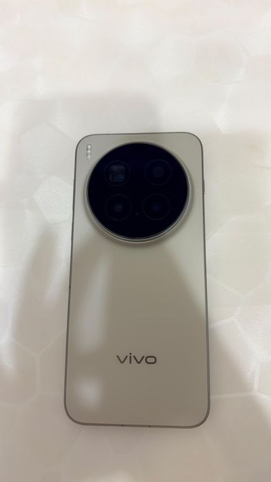 Vivo X300 Pro 16/512 — состояние ТОП