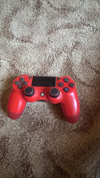 Vand ps 4 cu 6 jocuri