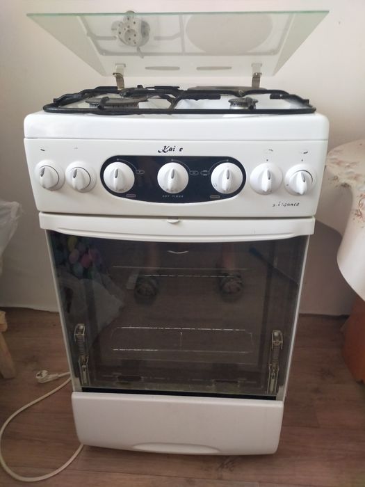 Газовая плита Kaiser.