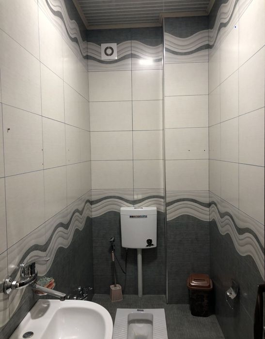 Чорсу Сдаётся 6 комнатный офис не далеко от метро.доступ 24/7