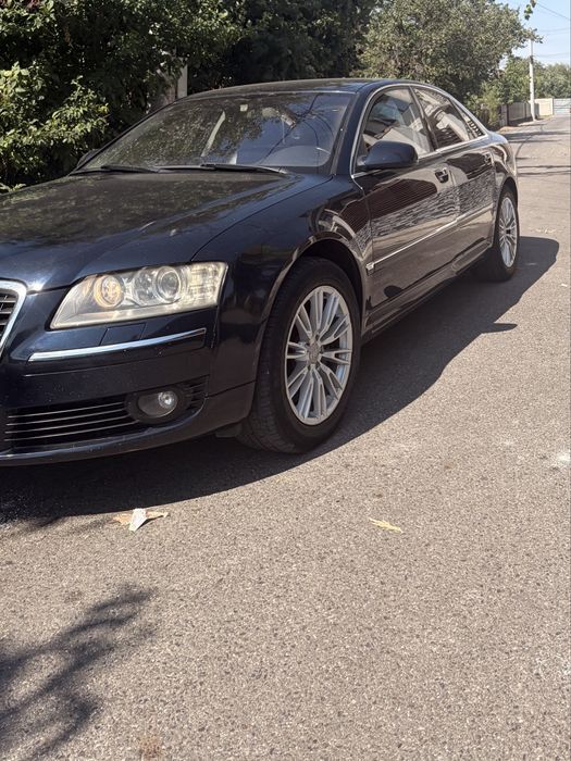 AUDI A8 2008 — imagine 2