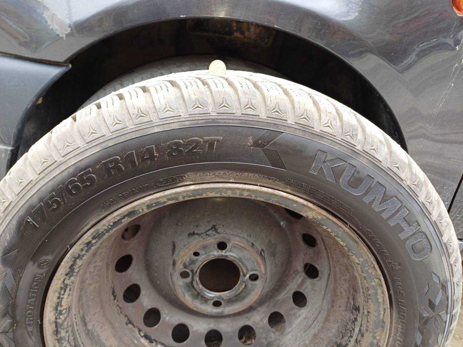 ЗИМНИ ГУМИ 14 цола. 4 бр.  KUMО / SUMITOMO