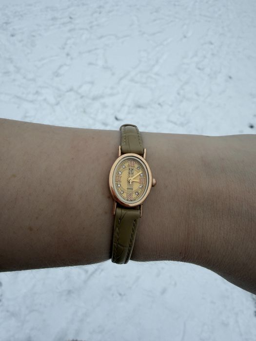 Золотые часы Яшма 585 проба