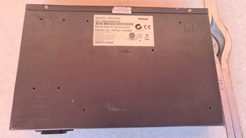 Коммутатор D-Link DES-3010G