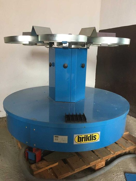 Mașină de ambalat rotativă cu cântar Briklis RS-W/6 – NOUĂ