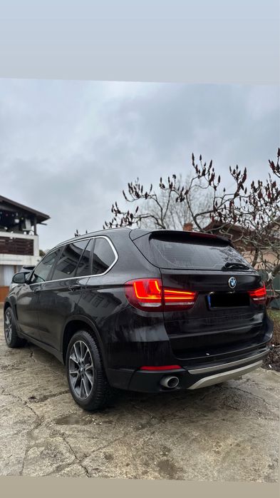 BMW X5 F15 3.0 Diesel 258CP 2014 Full LED HUD Jante 19 Impecabil