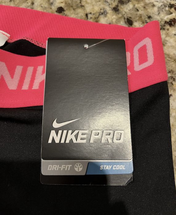 NIKE дамски маратонки 40,5