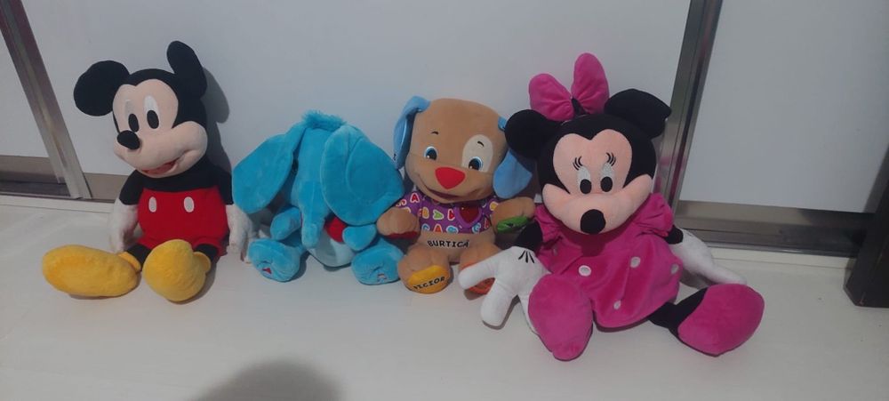 Mickey, Minnie, Burtica si Elefantul cucu bau