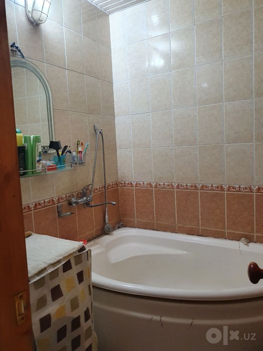 Mirobod qoyliq 1 2xpna 3etaj 4etajli 60.000$