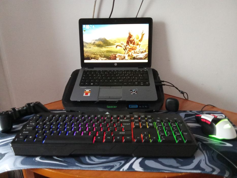 Laptop HP Elitebook 820 G1 + accesorii