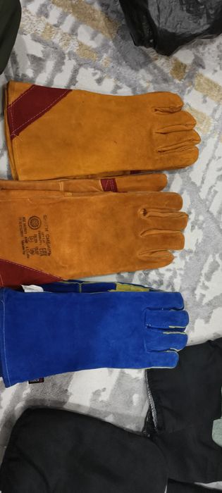 Продам зимние рабочие варежки, перчатки для сварки
