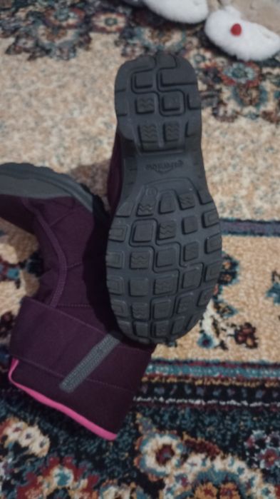 Vind cizmulițe fetițe