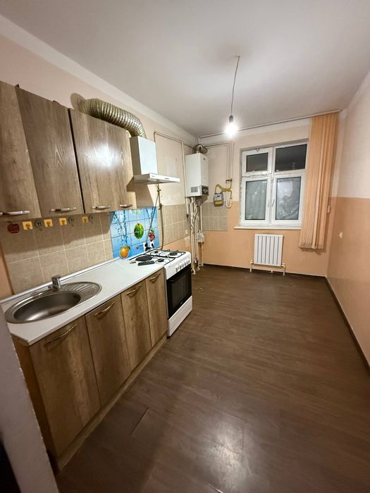 Чирчикда жойлашган 3хона срочно сотилвоти