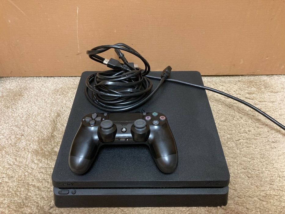 Playstation 4 Slim 1TB + Fifa FC 26 и NFS 2015