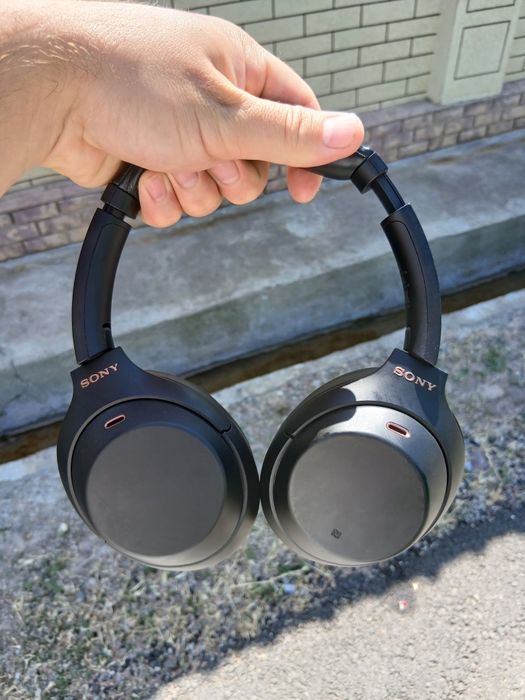 SONY наушники  WH-1000XM4