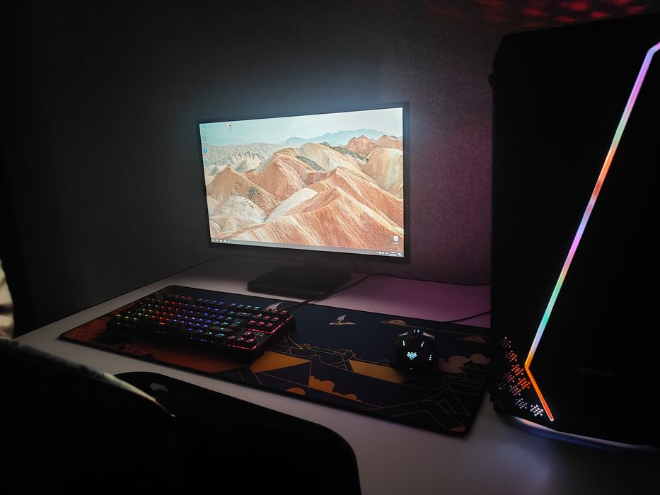 Полный игровой комплект ПК + монитор + клавиатура и мышь