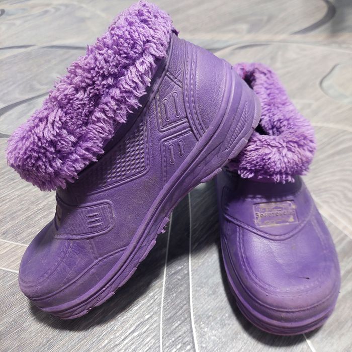 Отдам галоши детские