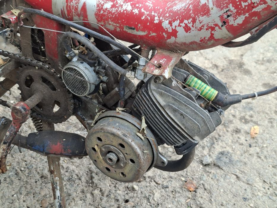 vând moped cu pedale
