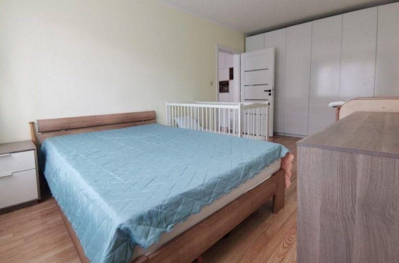 Дава се под наем Тристаен апартамент в София, Стрелбище - 89 кв.м за 899 € - Снимка #5