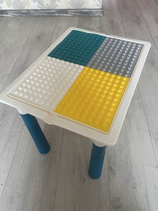 Лего стол + конструктор