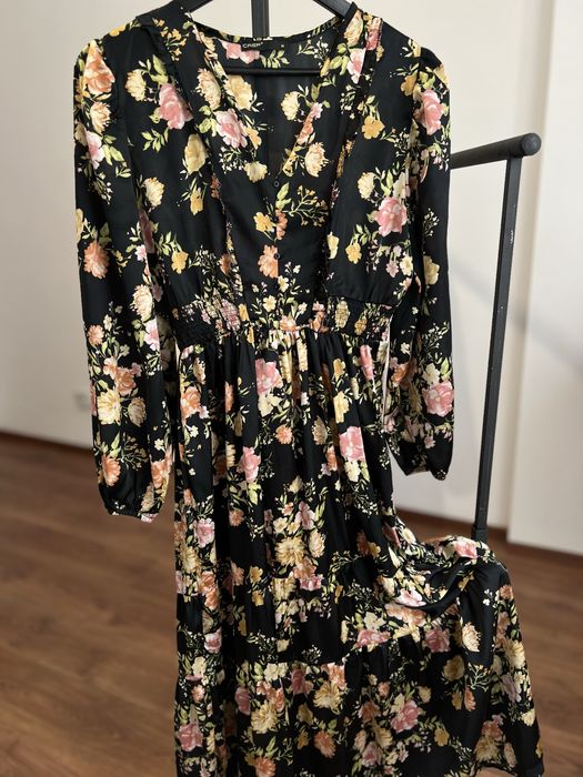 Продается очень красивые вещи