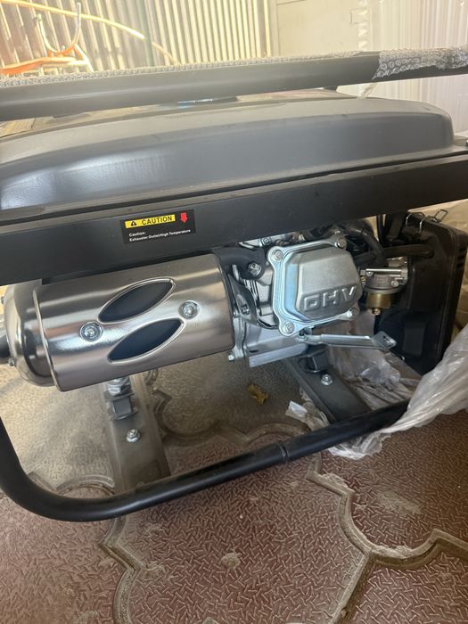 Бензиновый генератор