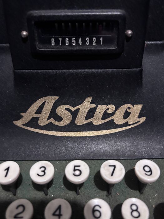 Astra antique adding