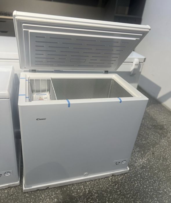 Морозильник Candy 251 / 301 L