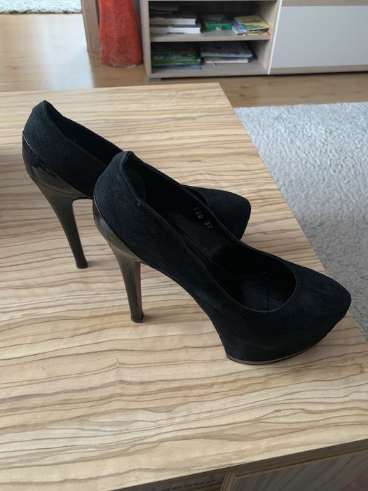 Обувки на висок ток Gianni