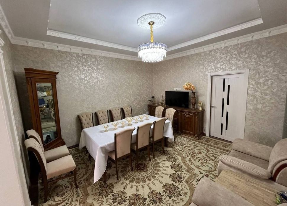 Уста Ширин Дом Участок 3,7 сотки 180 м² 6 комнат