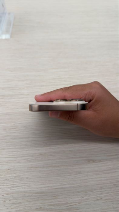 Iphone 16 pro 128GB titanium