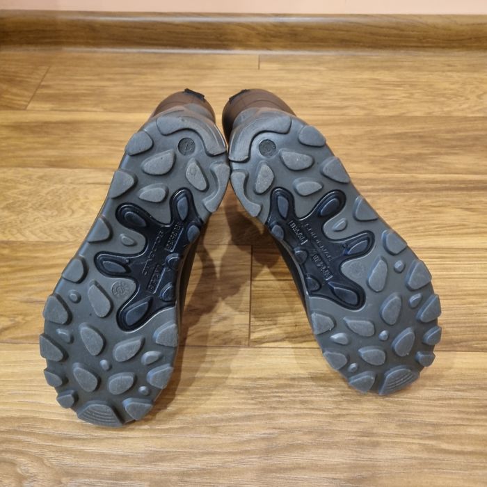 Продавам дамски гумени ботуши Декатлон