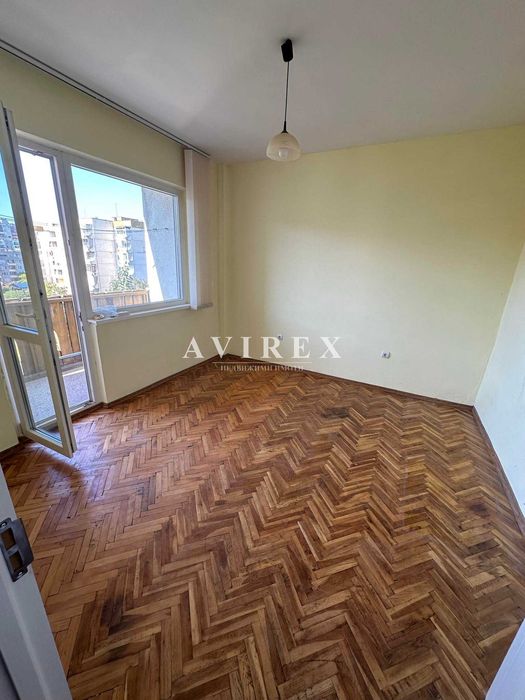 Продава се Тристаен апартамент в Пловдив, Кючук Париж - 86 кв.м за 1454 €/кв.м - Снимка #6