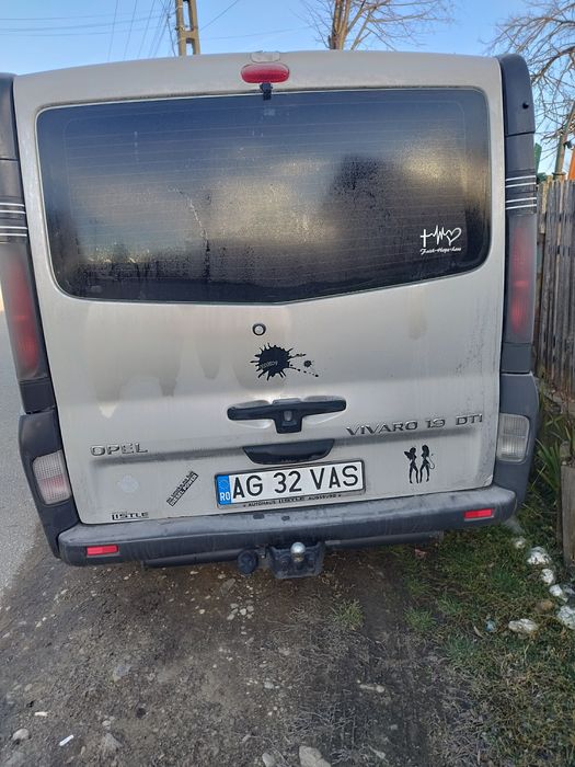 Opel vivaro an 2005