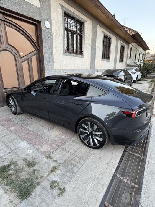 Tesla model 3 highland ideal full