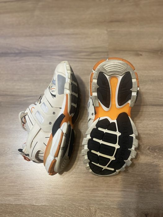 Balenciaga track
