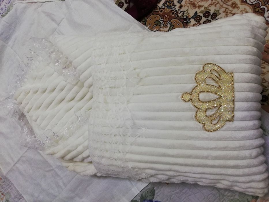 Продам конверт на выписку