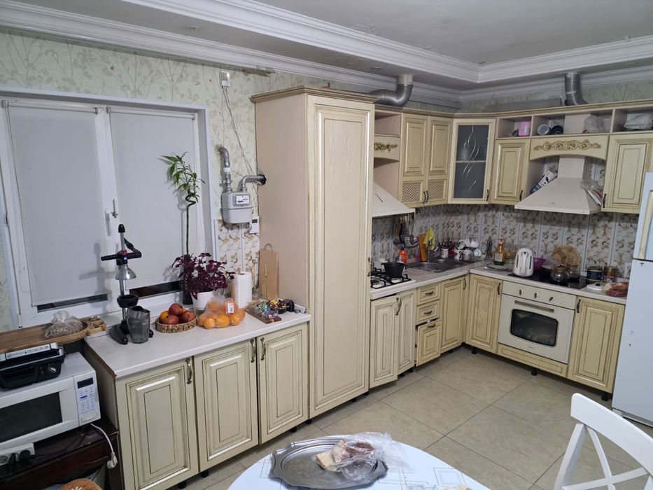 Кухонный гарнитур продам