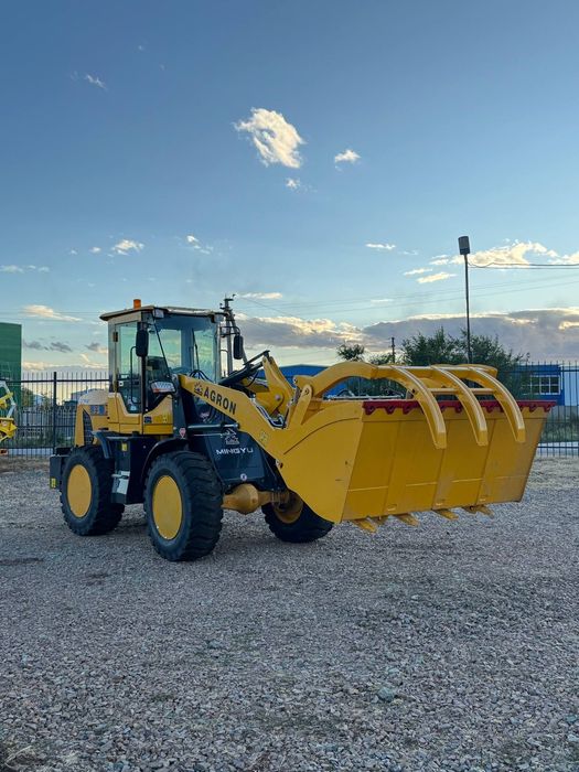 Погрузчик ZL 946
